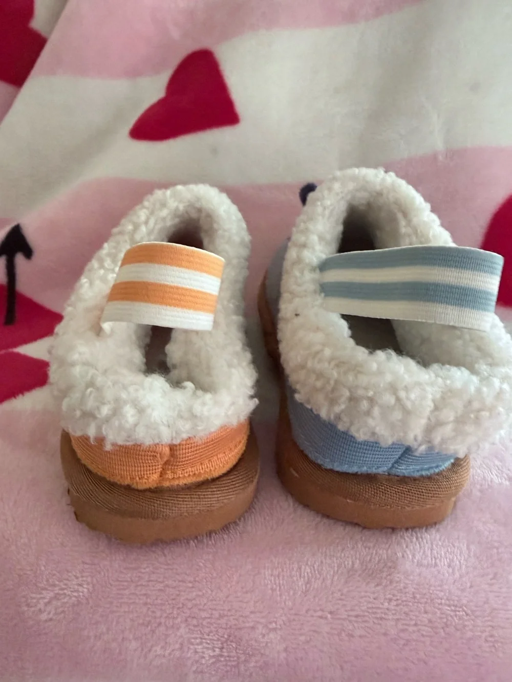 Bluey/Bingo Kids Plush Animal Slipper Booties in Blue & Orange, Size 12